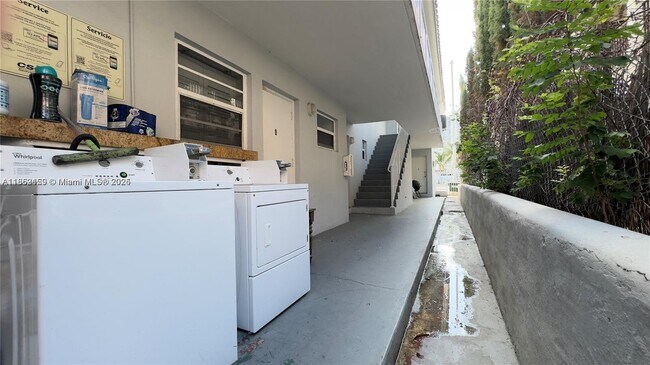 Building Photo - 4201 Indian Creek Dr