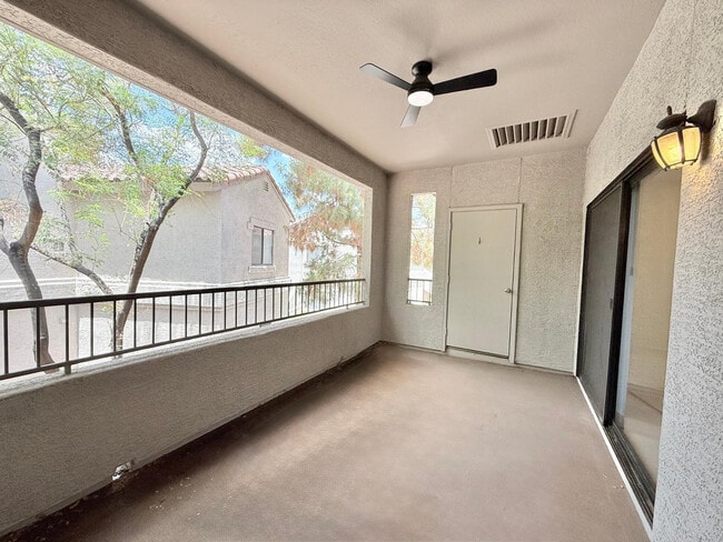 Building Photo - 9455 E Raintree Dr