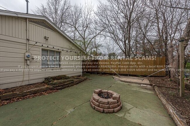 Building Photo - 1013 N Vandeventer Ave