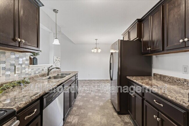 Building Photo - 837 Shelton Cir