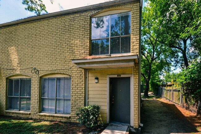 Primary Photo - 6200 W Tidwell Rd