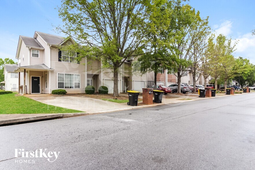 Building Photo - 2394 Brianna Dr