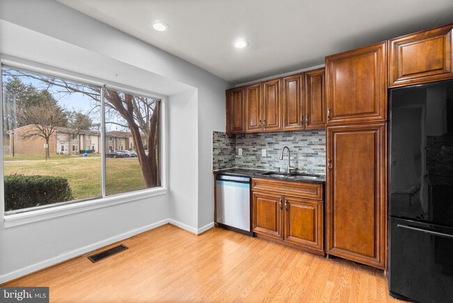 Building Photo - 9419 Horizon Run Rd