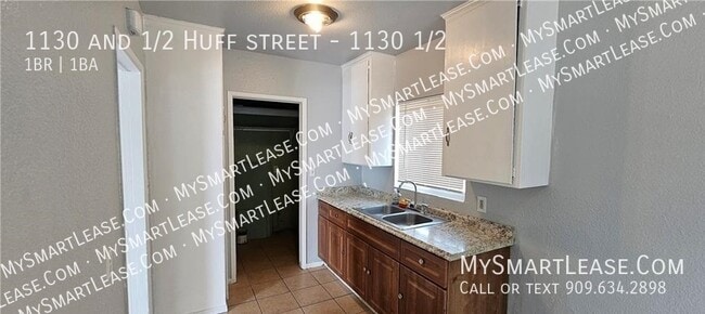 Building Photo - 1164 1/2-and 1/2 Huff St W