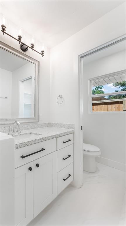 Building Photo - 6414 Woodbrook Ln