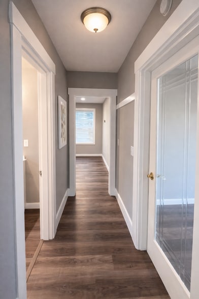 Building Photo - 8407 Rainier Ave S