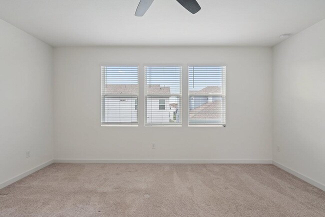 Building Photo - 15100 Forum Ave