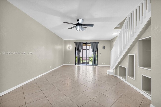 Building Photo - 4137 Briar Ln
