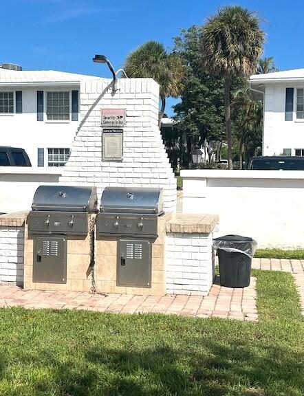 Building Photo - 6800 NE 22nd Way