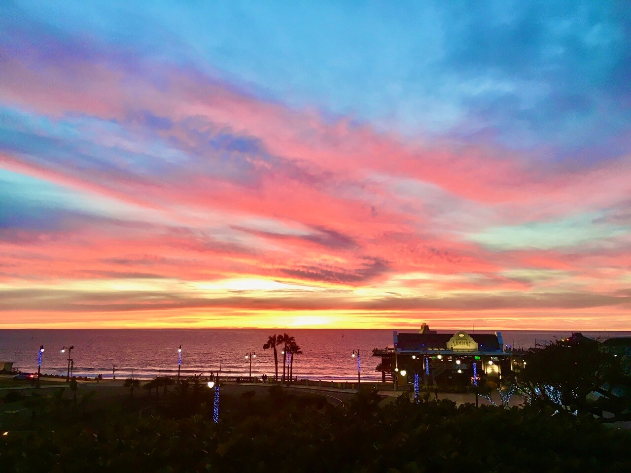 Picture perfect sunsets - 665 The Village