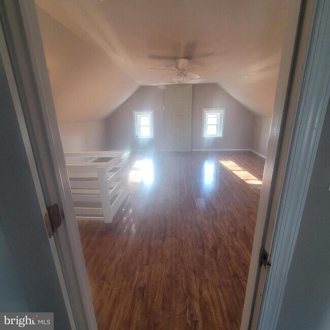 Building Photo - 554 Blackhorse Hl Rd