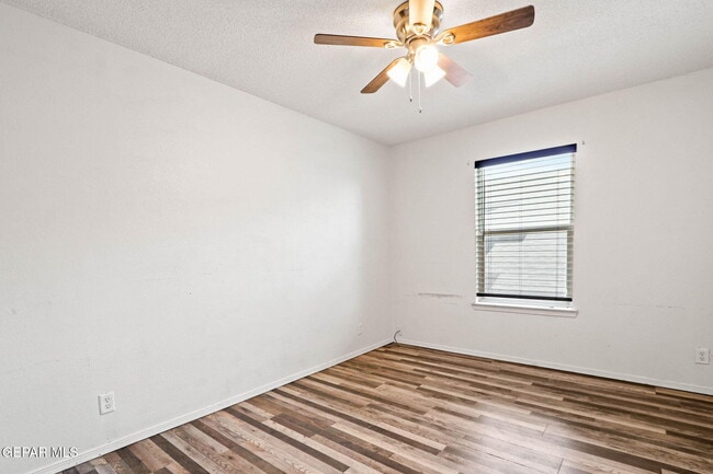 Building Photo - 12564 Paseo Alegre Dr