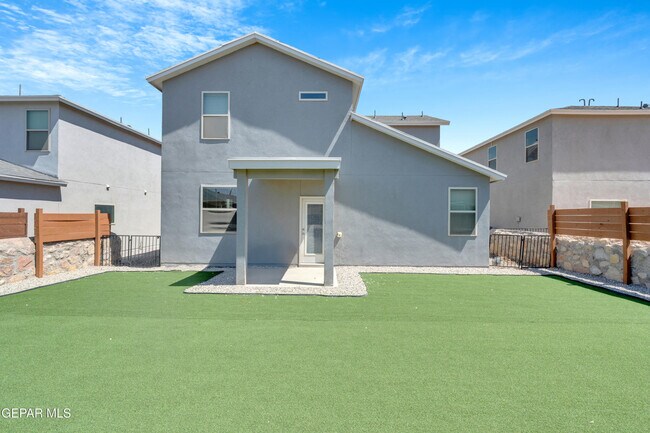 Building Photo - 12260 Desert Wolf Ave