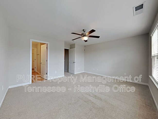 Building Photo - 253 Cobblestone Place Dr