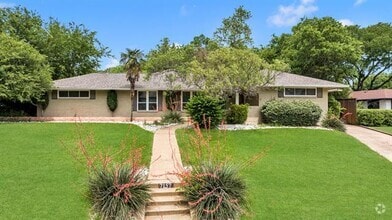 Building Photo - 7157 Alexander Dr