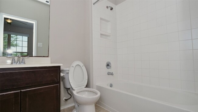 Building Photo - 4427 Aversa Dr