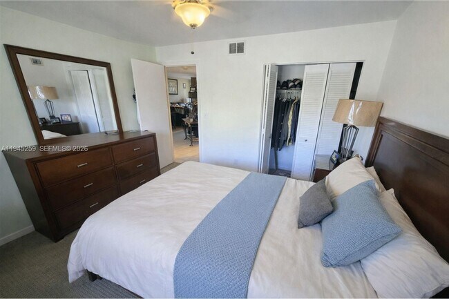 Building Photo - 1448 Churchill Cir