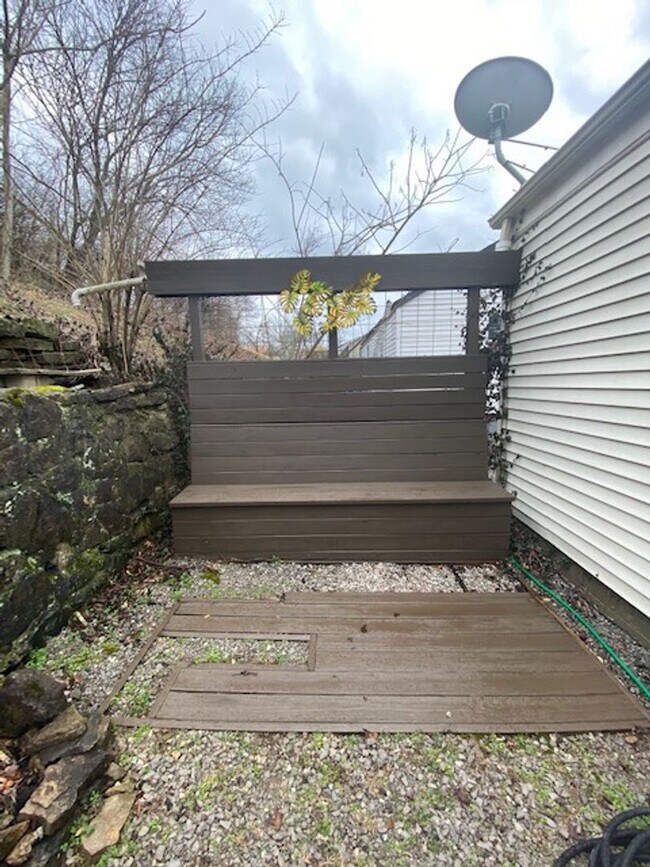 Building Photo - Adorable 2 Bedroom 1 Bath Home in Sylvan H...