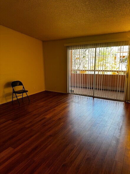 living room - 12601 Van Nuys Blvd