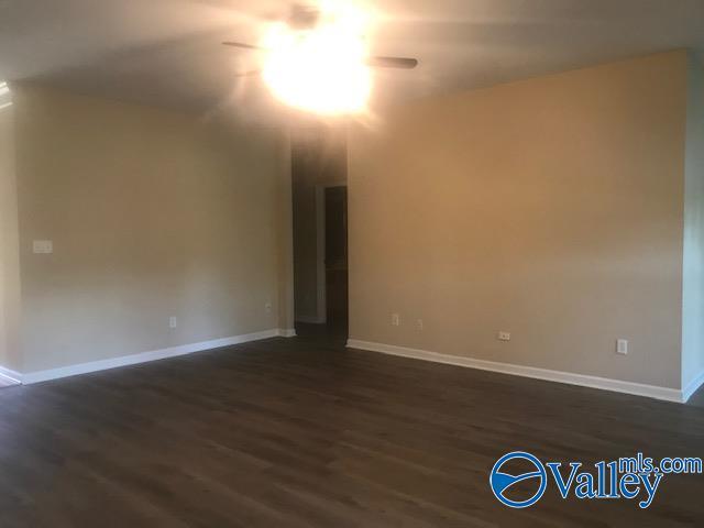 Building Photo - 209 Horseshoe Bend N