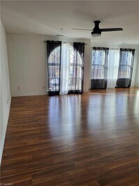 Building Photo - 1625 Cherry Blossom Ln