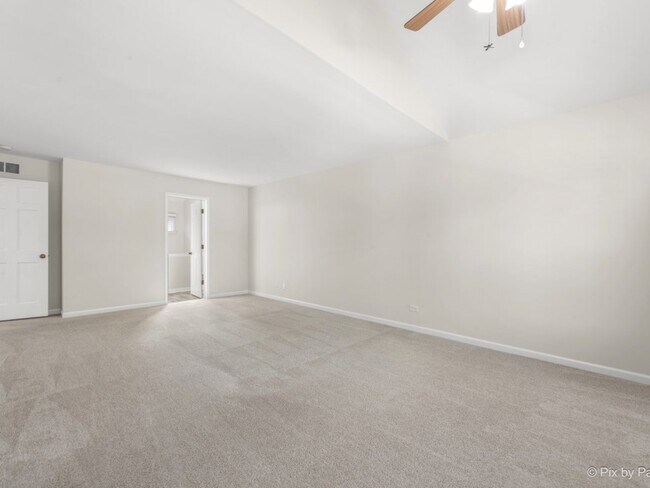 Building Photo - 1412 Rolling Grove Ct