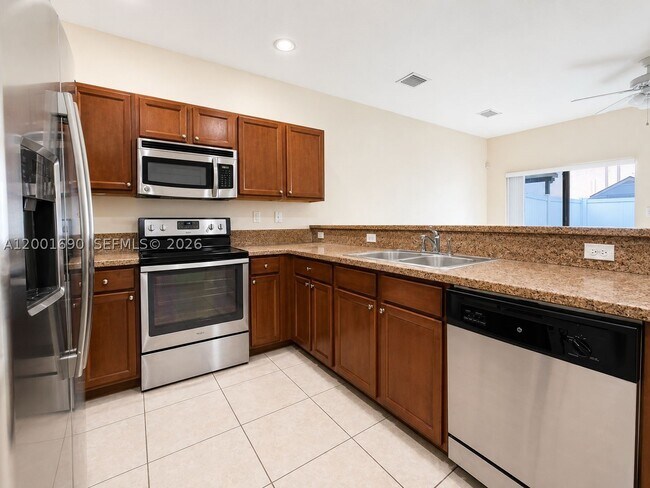 Building Photo - 8913 W 35th Way