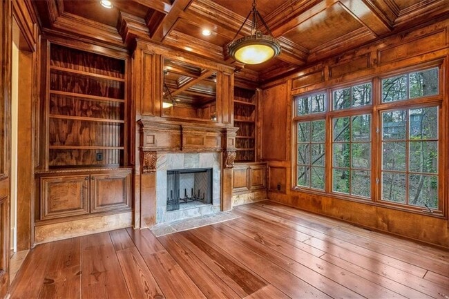 Building Photo - 115 Mount Paran Ridge