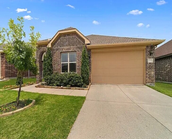 Building Photo - 485 Harding Ln