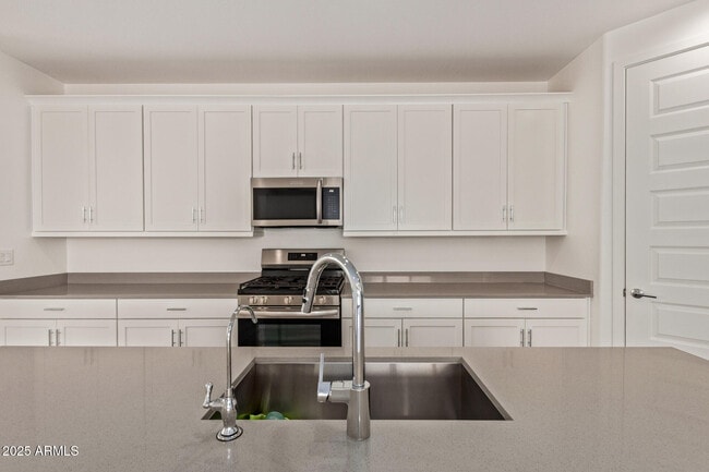 Building Photo - 11207 W Luxton Ln