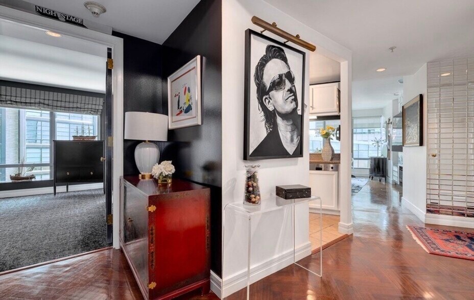 Building Photo - 1 Avery St