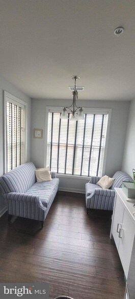 Building Photo - 23646 Hopewell Manor Terrace