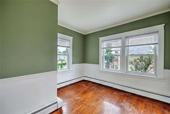 Building Photo - 4 Talbot Manor