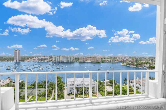 Building Photo - 550 S Ocean Blvd