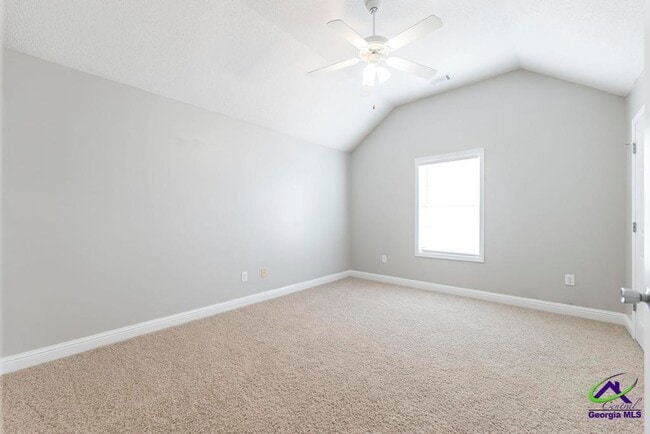 Building Photo - 206 Beau Claire Cir