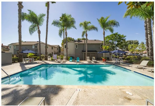 Building Photo - Casa De Flores