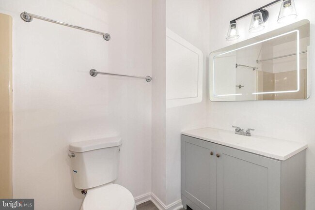 Building Photo - 6212 Spring Knoll Dr
