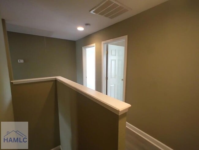 Building Photo - 114 Governors Blvd