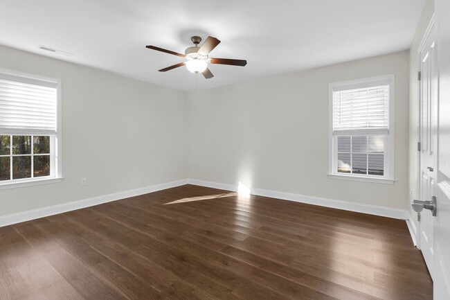 Building Photo - 213 Church Hill Ct