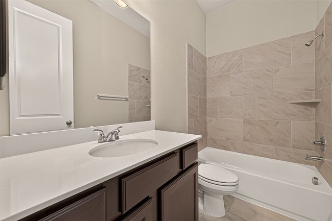 Building Photo - 27124 Holtwood Grove Rd