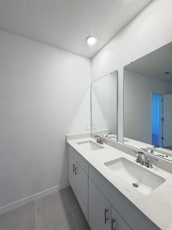 Building Photo - 4526 Windy Oak Wy