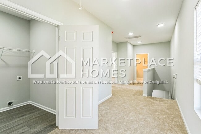 Building Photo - 731 30th St