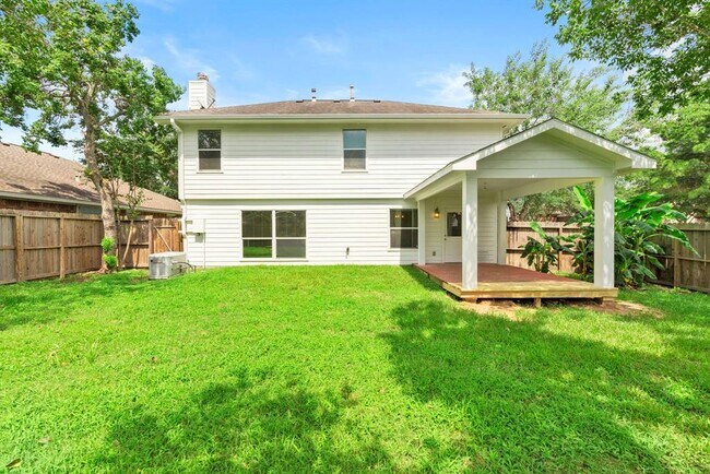 Building Photo - 20231 Mammoth Falls Dr