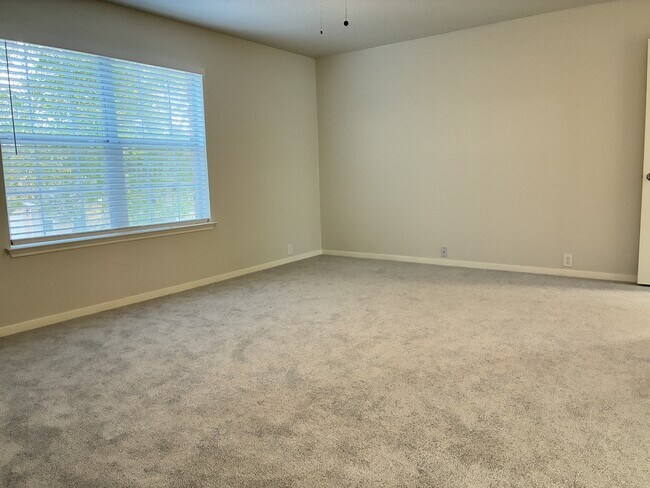 Building Photo - 10331 Marble Crest Dr