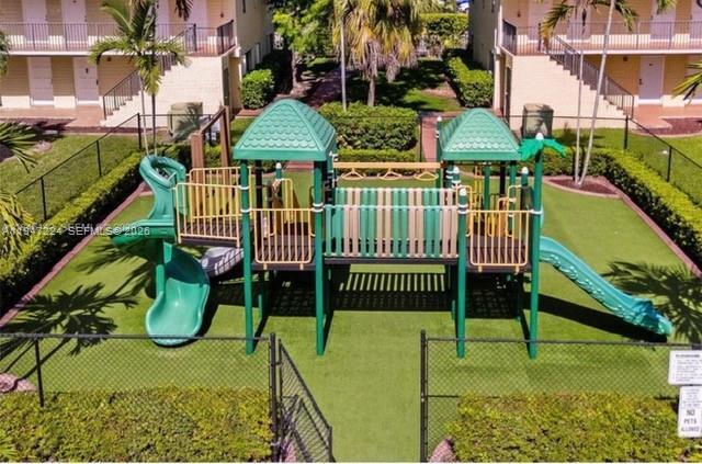 Building Photo - 8500 SW 109th Ave