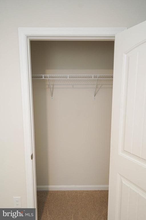 Building Photo - 819 Mersey Ln