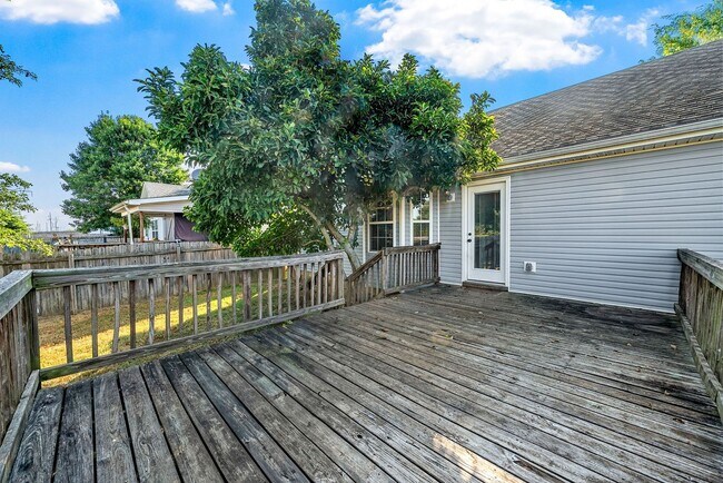 Building Photo - Lovely Home in Arbor Greene Neighborhood w...