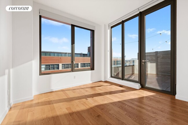 Building Photo - 54 Noll St