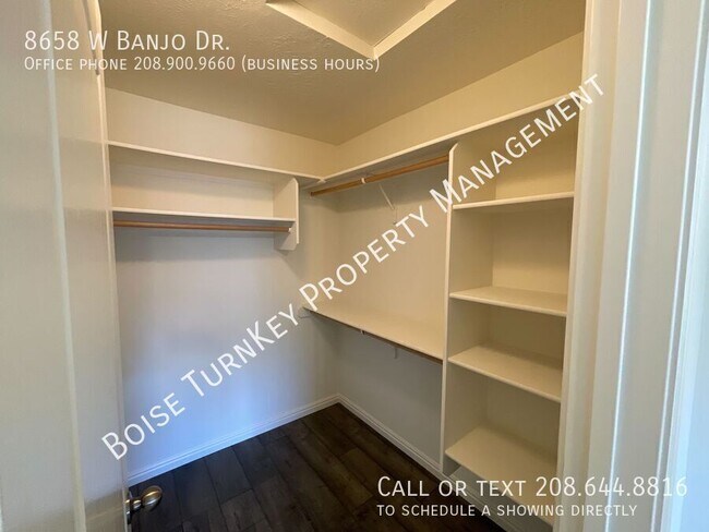Building Photo - 8658 W Banjo Dr