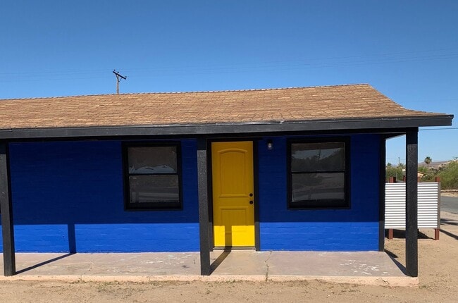 Building Photo - 6095 Lupine Ave